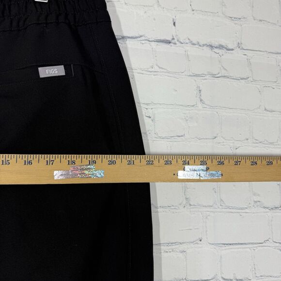 NWT FIGS Scrub Pants Women’s XL High Waisted Flare Nurse Cargo Pockets - Picture 7 of 12